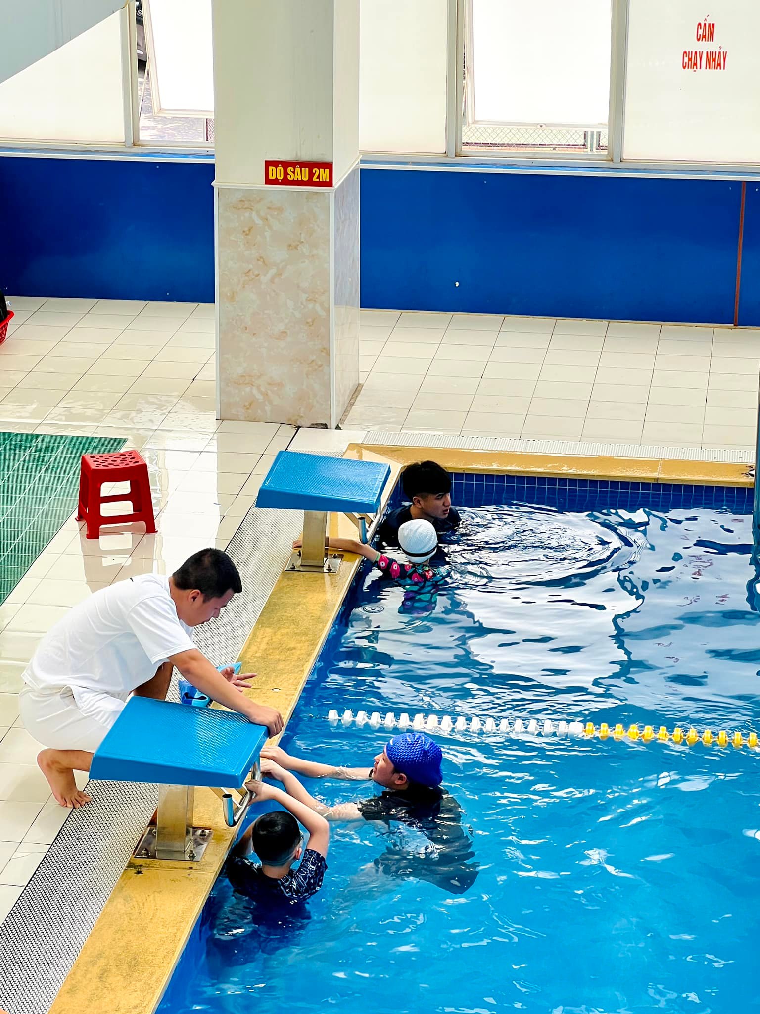 Lớp học bơi kèm riêng – Lựa chọn tối ưu cho học viên có nhu cầu học 1 kèm 1