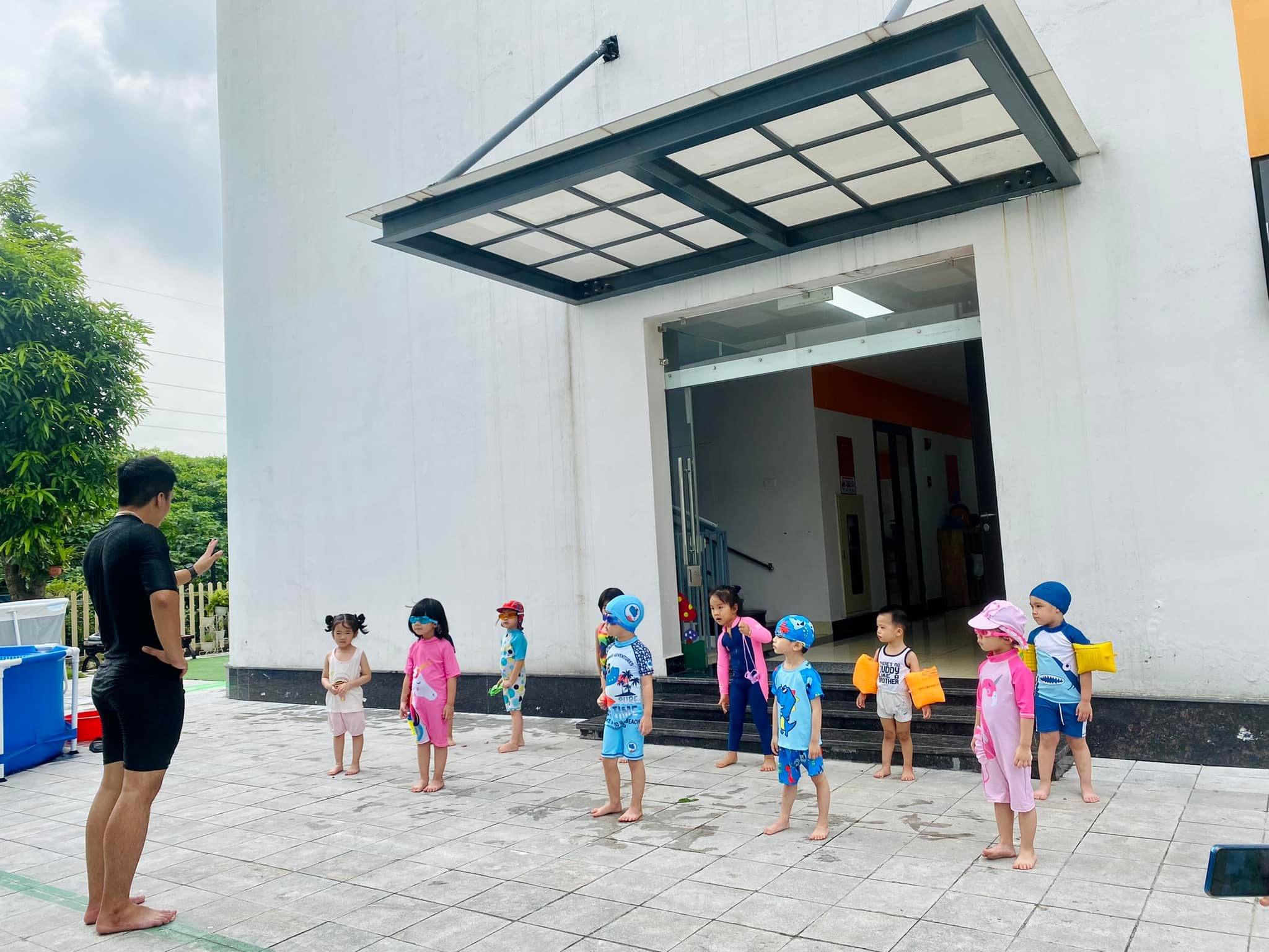 Lớp Học Bơi Tại Tôn Thất Thuyết – Quận Cầu Giấy: Lựa Chọn Ưu Tiên Cho Trẻ Em Và Người Lớn