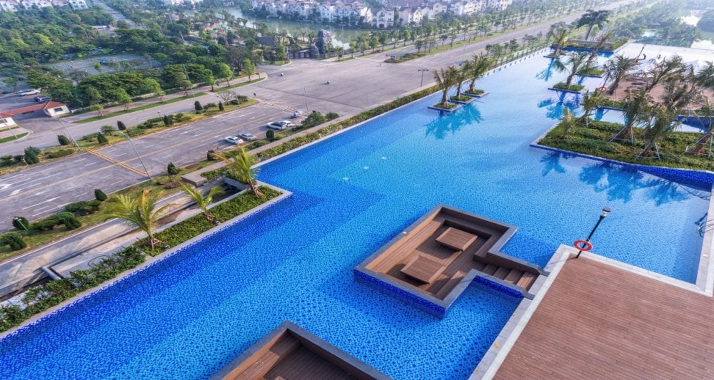 Bể Bơi Vincom Plaza – Quận Long Biên: Chi Tiết Giá Vé, Giờ Mở Cửa Và Các Khóa Học Bơi Uy Tín